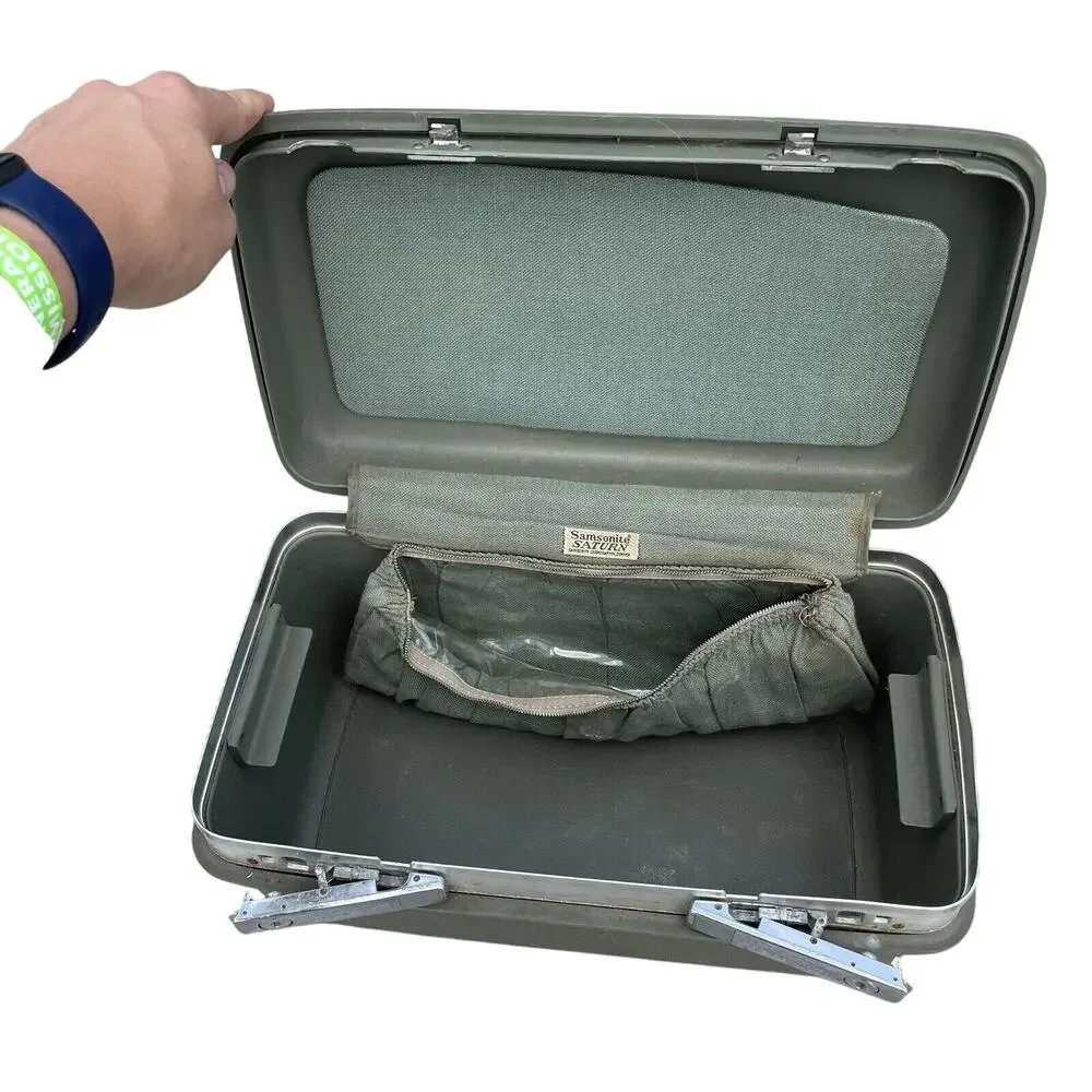 RARE Samsonite Saturn Army Green Hard case Travel Cosmetic Train Luggage Vintage